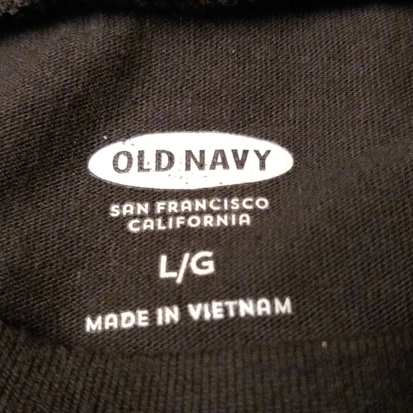 Holiday T-shirt - Picture 2 of 5